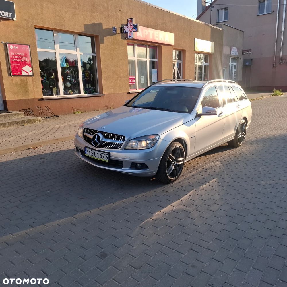Mercedes-Benz Klasa C 220 CDI BlueEff Avantgarde - 1