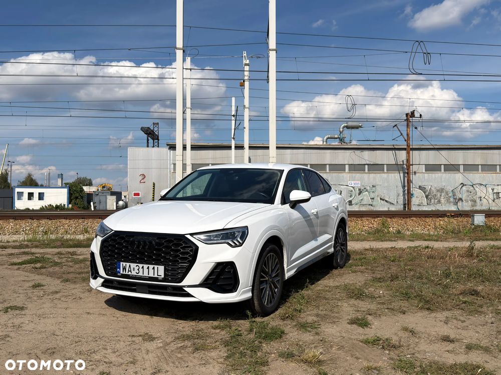 Audi Q3 35 TFSI mHEV S-Line S tronic - 4