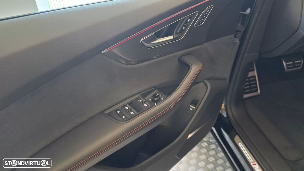 Audi RS Q8 4.0 TFSI quattro Tiptronic - 43