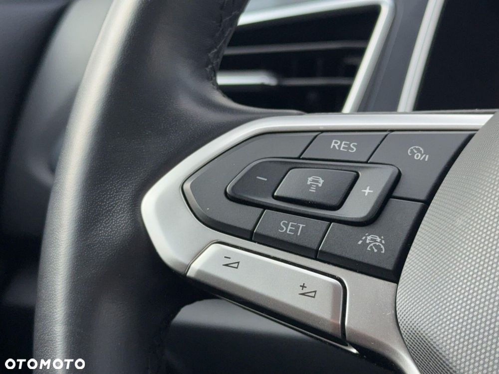 Volkswagen T-Roc 1.5 TSI Style DSG - 18