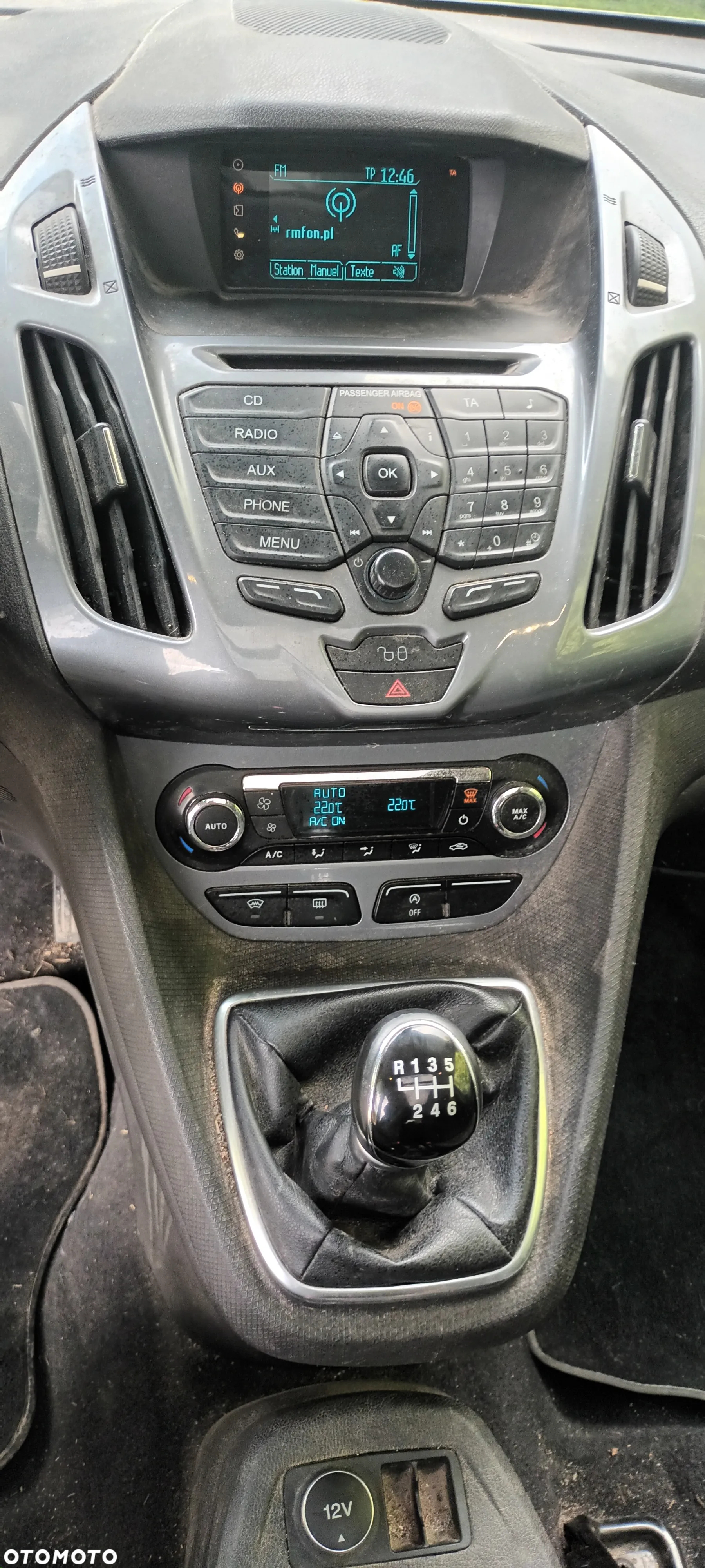 Ford Tourneo Connect Grand - 22