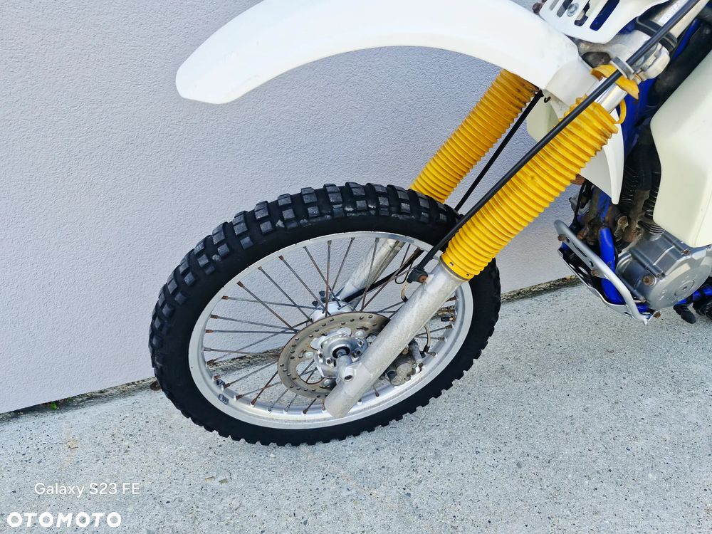 Suzuki DR - 16