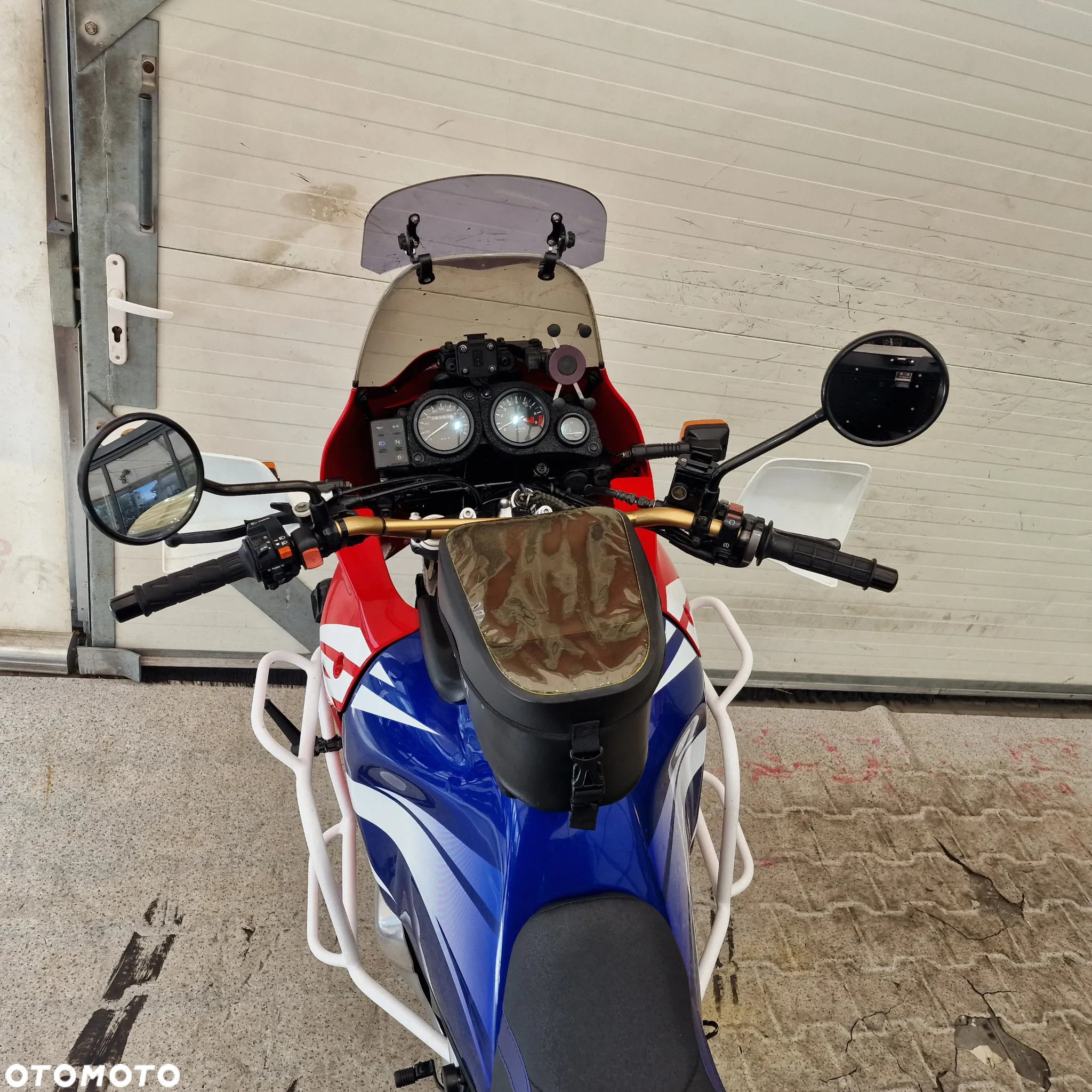 Honda XRV - 29