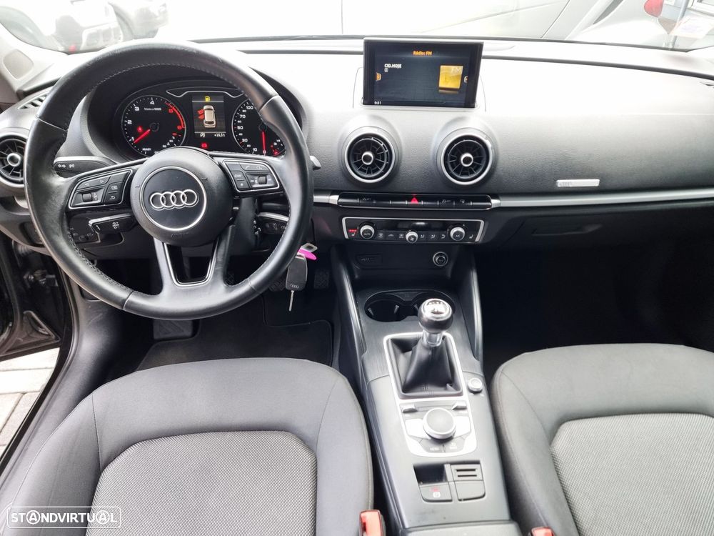 Audi A3 Sportback 1.6 TDI - 7