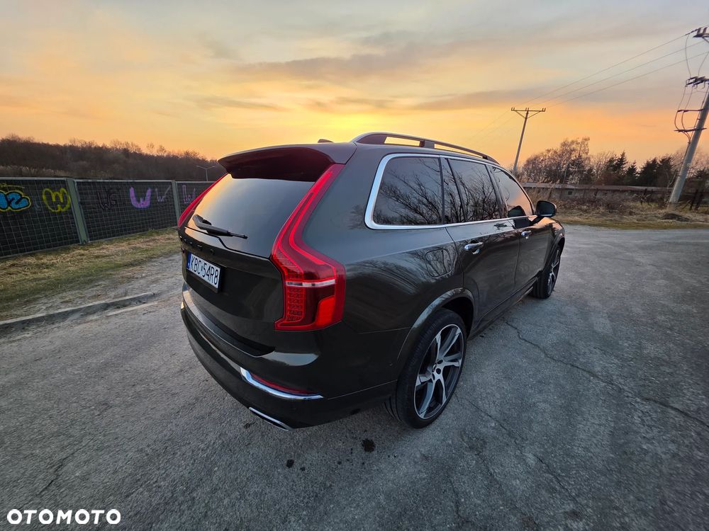 Volvo XC 90 - 13