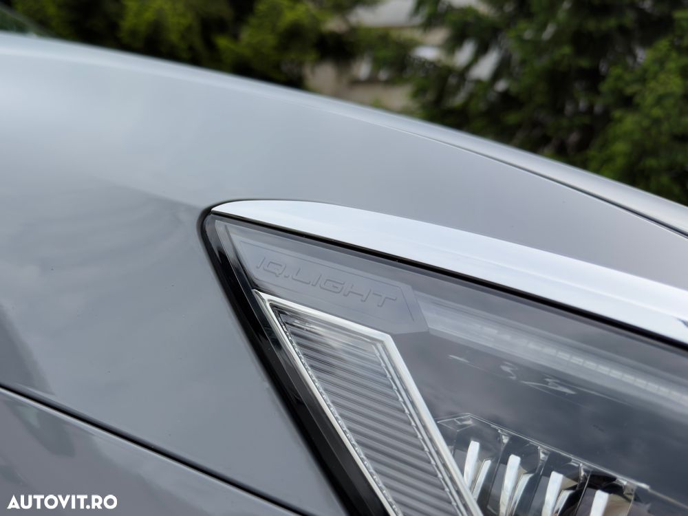 Volkswagen Passat 2.0 TDI SCR DSG Business - 9