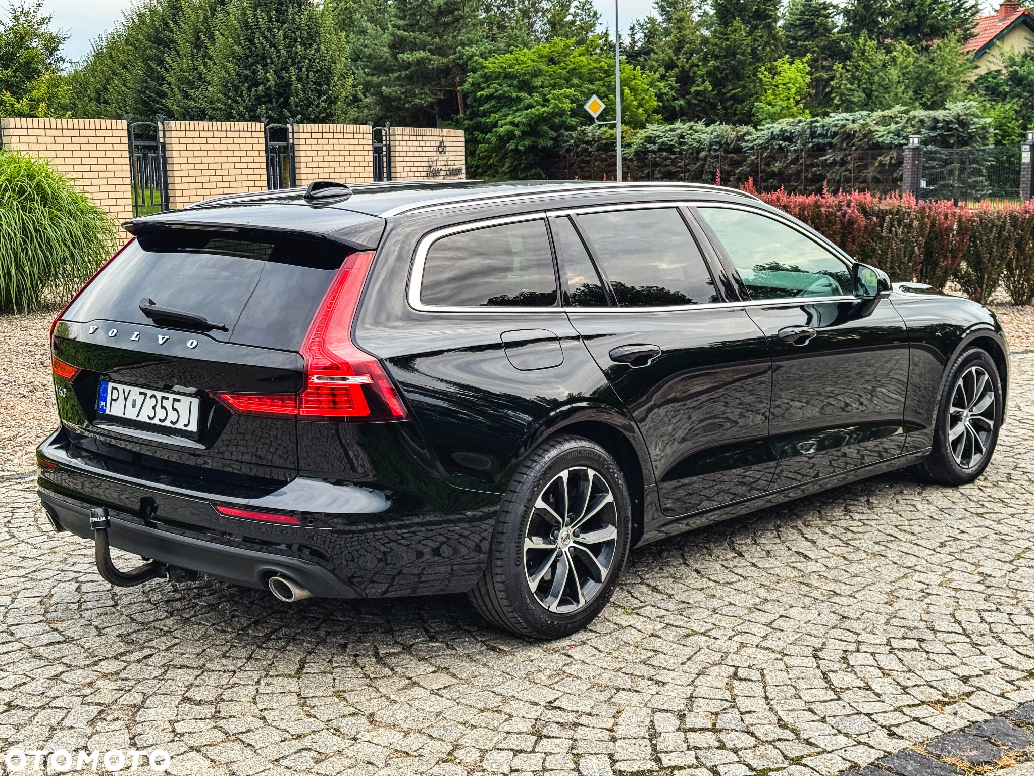 Volvo V60 D4 Momentum Pro - 12
