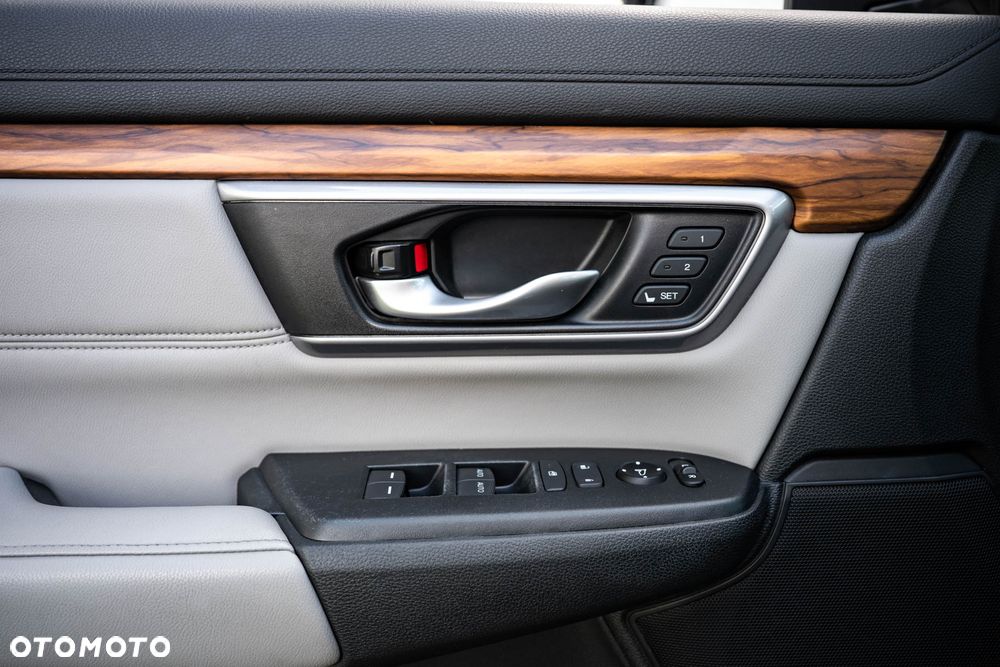 Honda CR-V 1.5T 4WD CVT Executive - 24