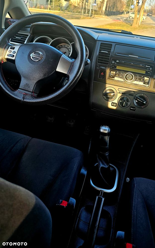 Nissan Tiida - 3