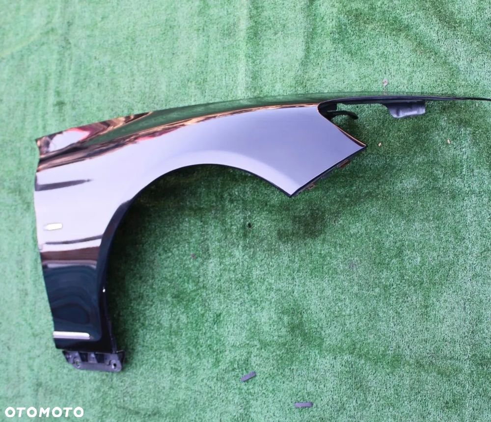 Błotnik przód przedni prawy OE Mercedes CL CL500 W216 C216 Lift Lifting 12r - 12