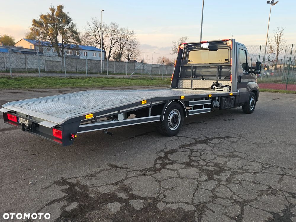 Iveco DAILY - 15