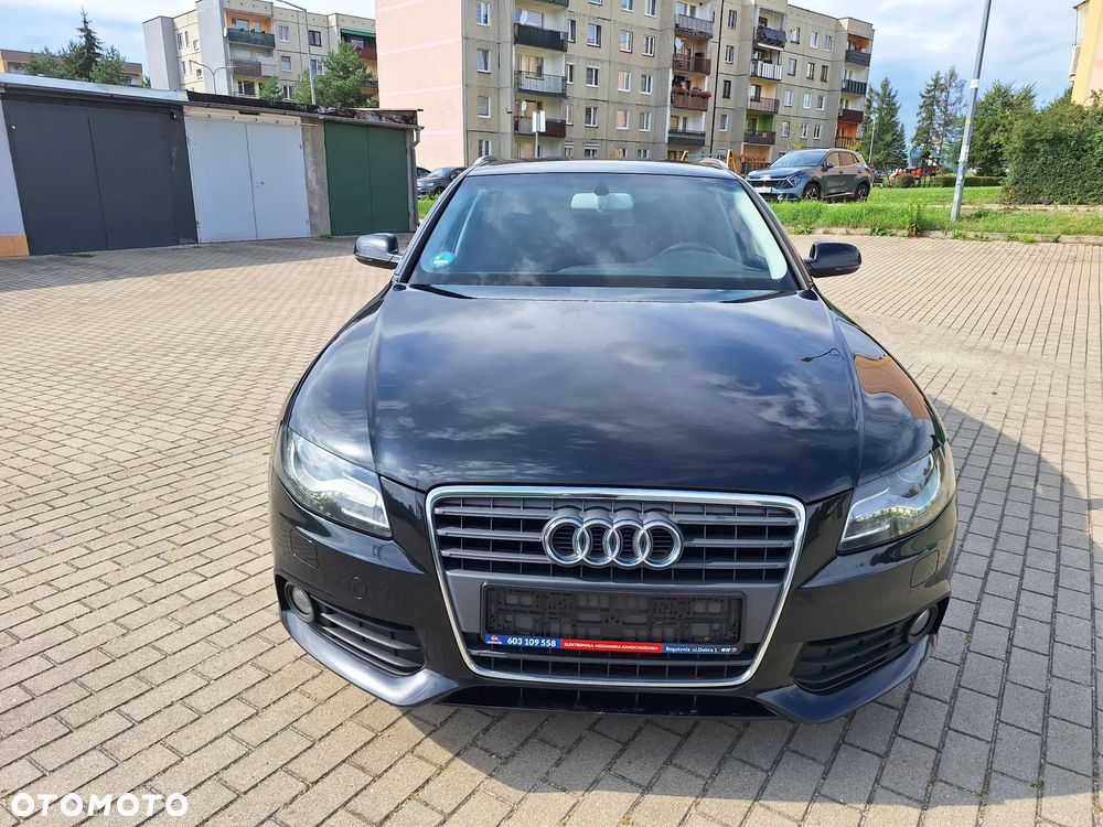 Audi A4 Avant 2.0 TDI DPF Ambiente - 1