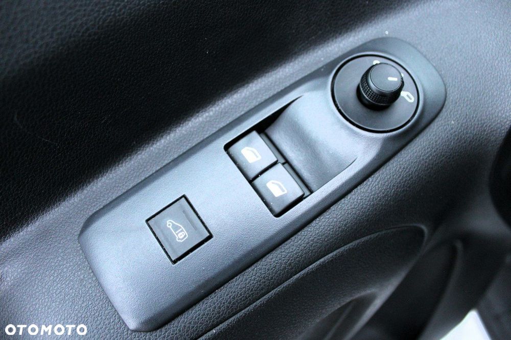 Toyota Proace City - 17