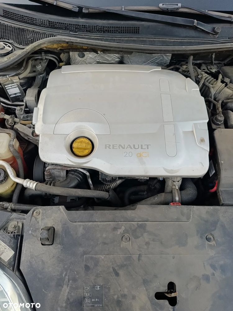 Renault Laguna 2.0 DCi FAP Expression - 11