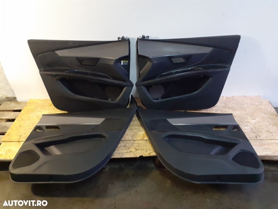 Panou Tapiterie Usa Peugeot 5008 Model 2016-2020 Volan Stanga - 1