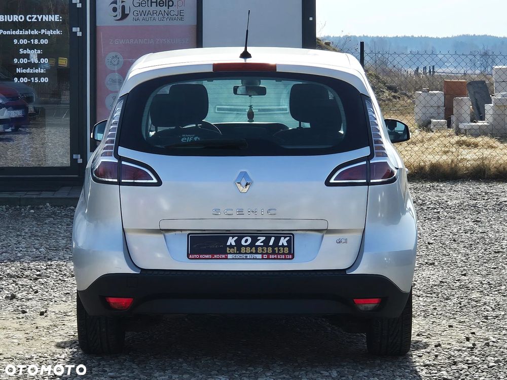 Renault Scenic 1.5dCi TomTom Edition - 11