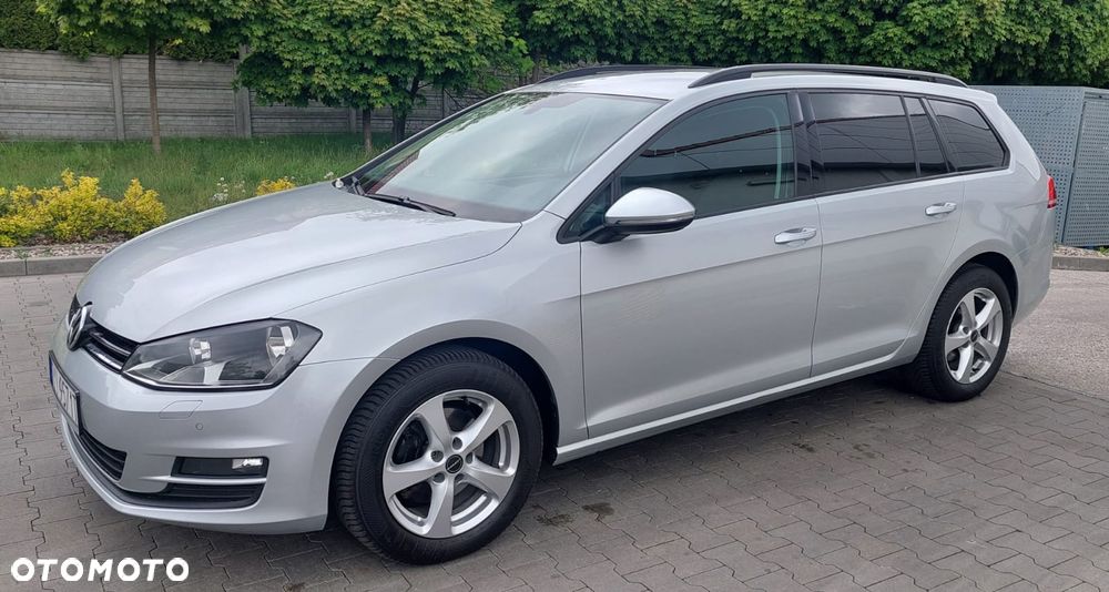 Volkswagen Golf 1.6 TDI BlueMotion Comfortline - 12