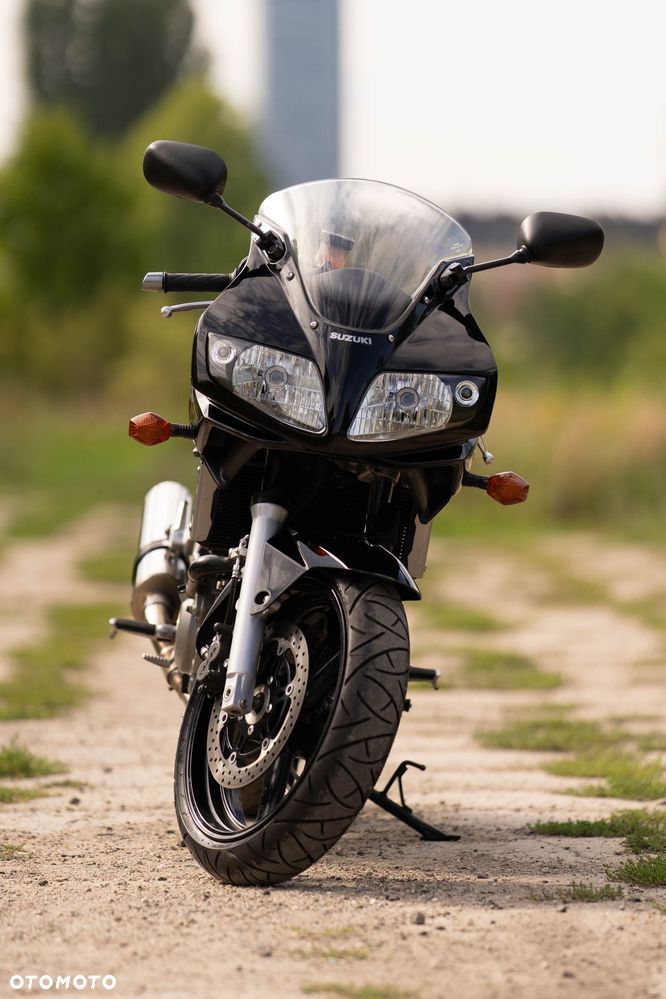 Suzuki SV - 6