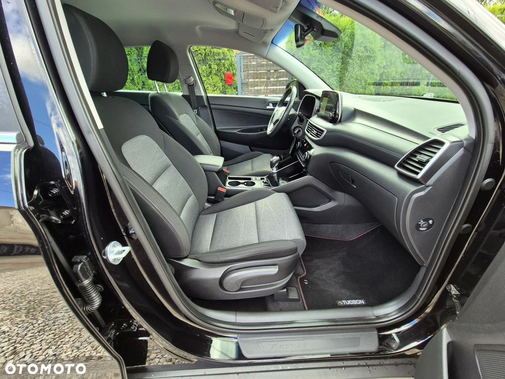 Hyundai Tucson 1.6 GDi Comfort 2WD - 25