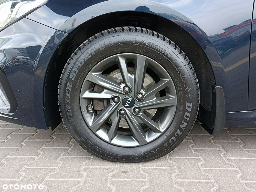 Kia Optima - 16