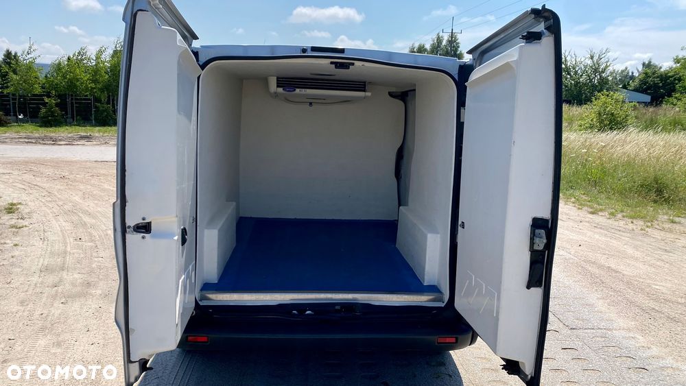 Renault Trafic - 11