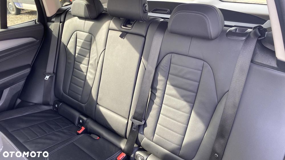 BMW X3 xDrive20d xLine - 13