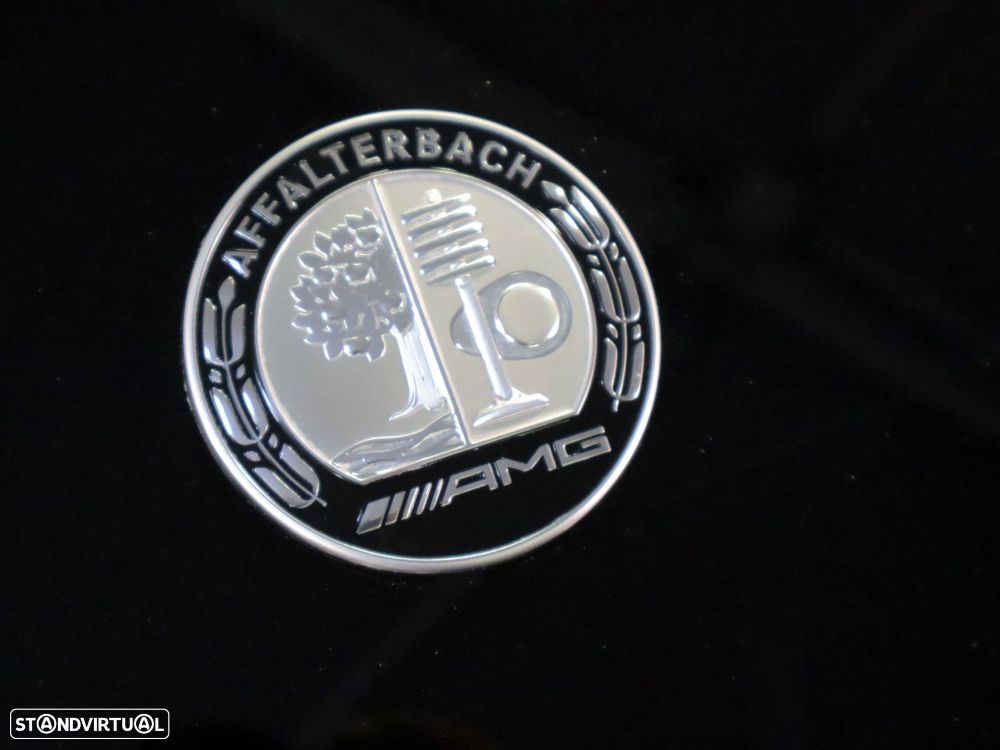 Mercedes-Benz E 53 AMG Hybrid 4Matic+ - 11