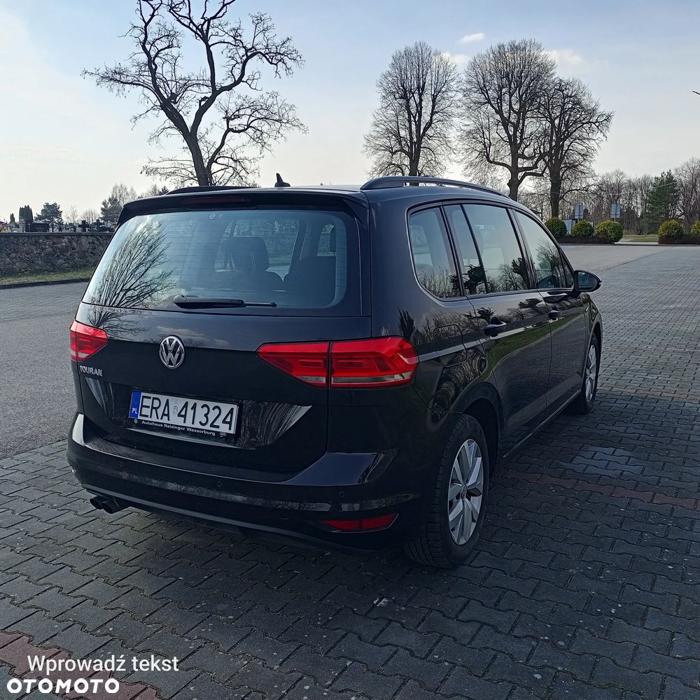 Volkswagen Touran - 3
