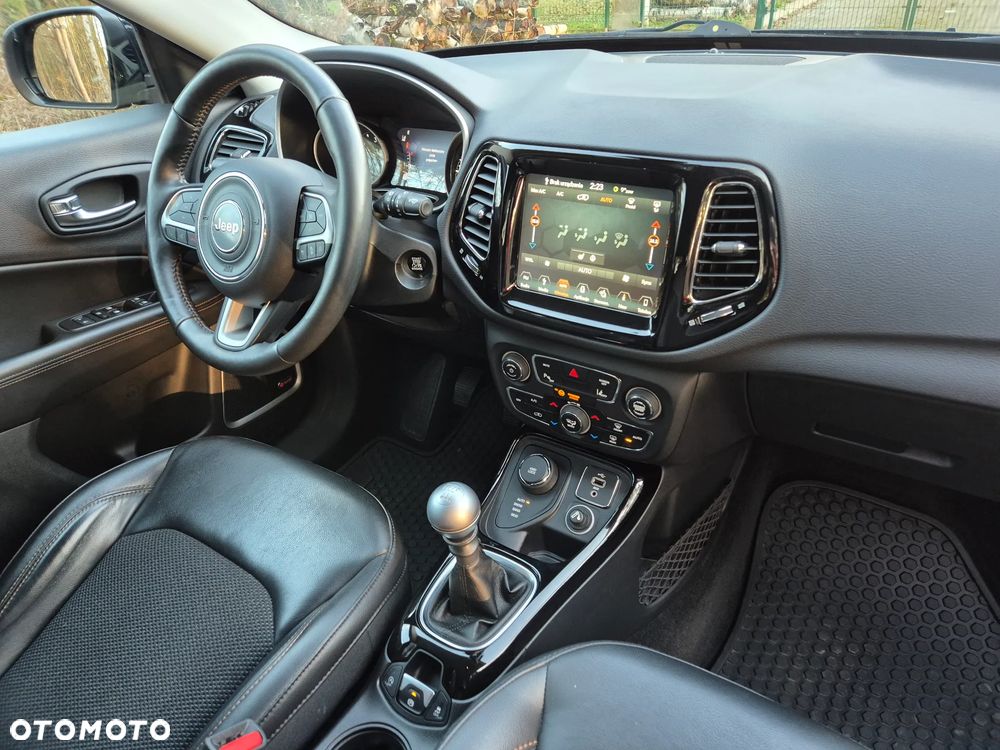 Jeep Compass 2.0 MultiJet Active Drive Limited - 22