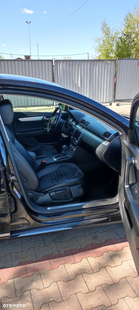 Volkswagen Passat 2.0 TDI 4Mot Highline DSG - 11