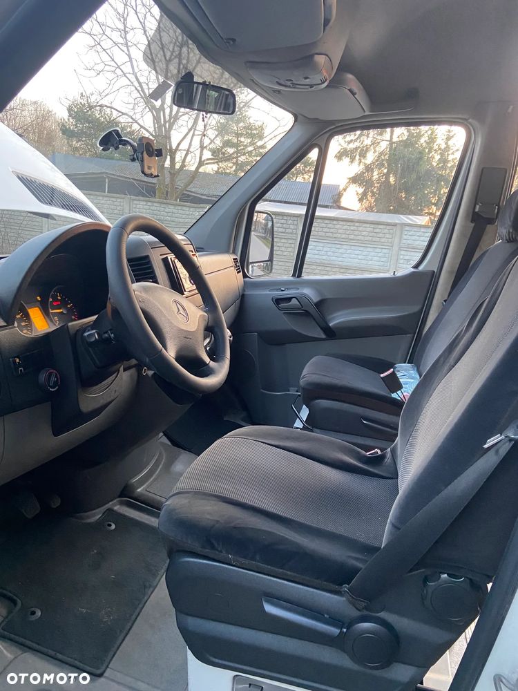Mercedes-Benz SPRINTER - 13