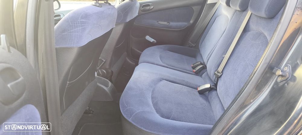 Peugeot 206 1.1 XR - 13