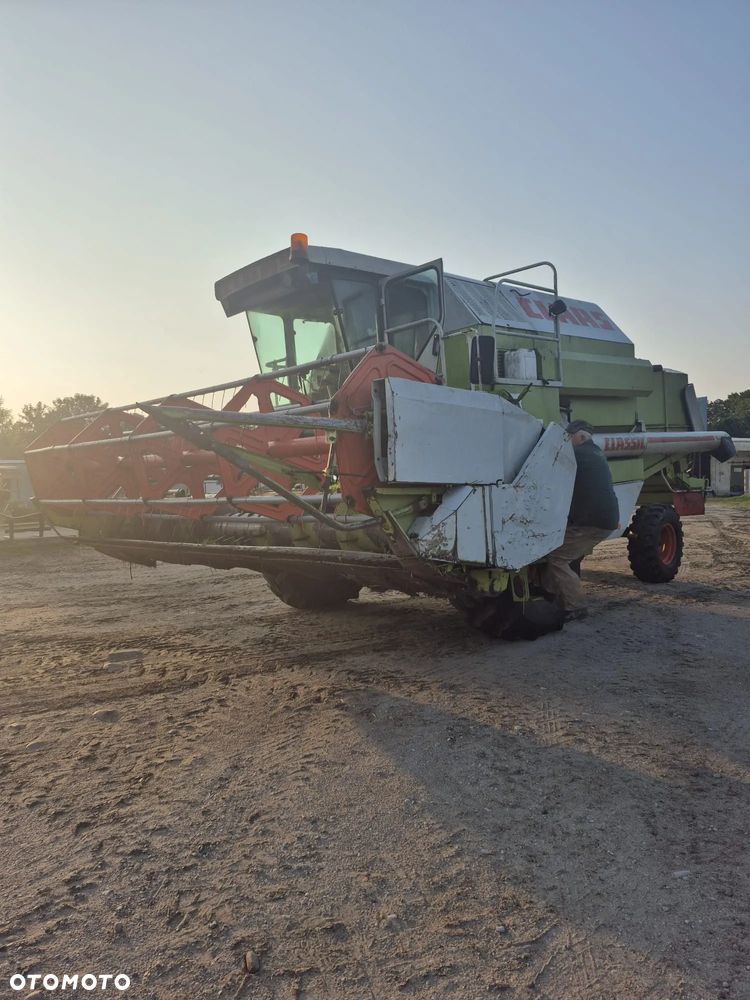 Claas Dominator 108 - 2