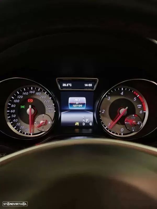 Mercedes-Benz CLA 220 d Shooting Brake AMG Line Aut. - 11