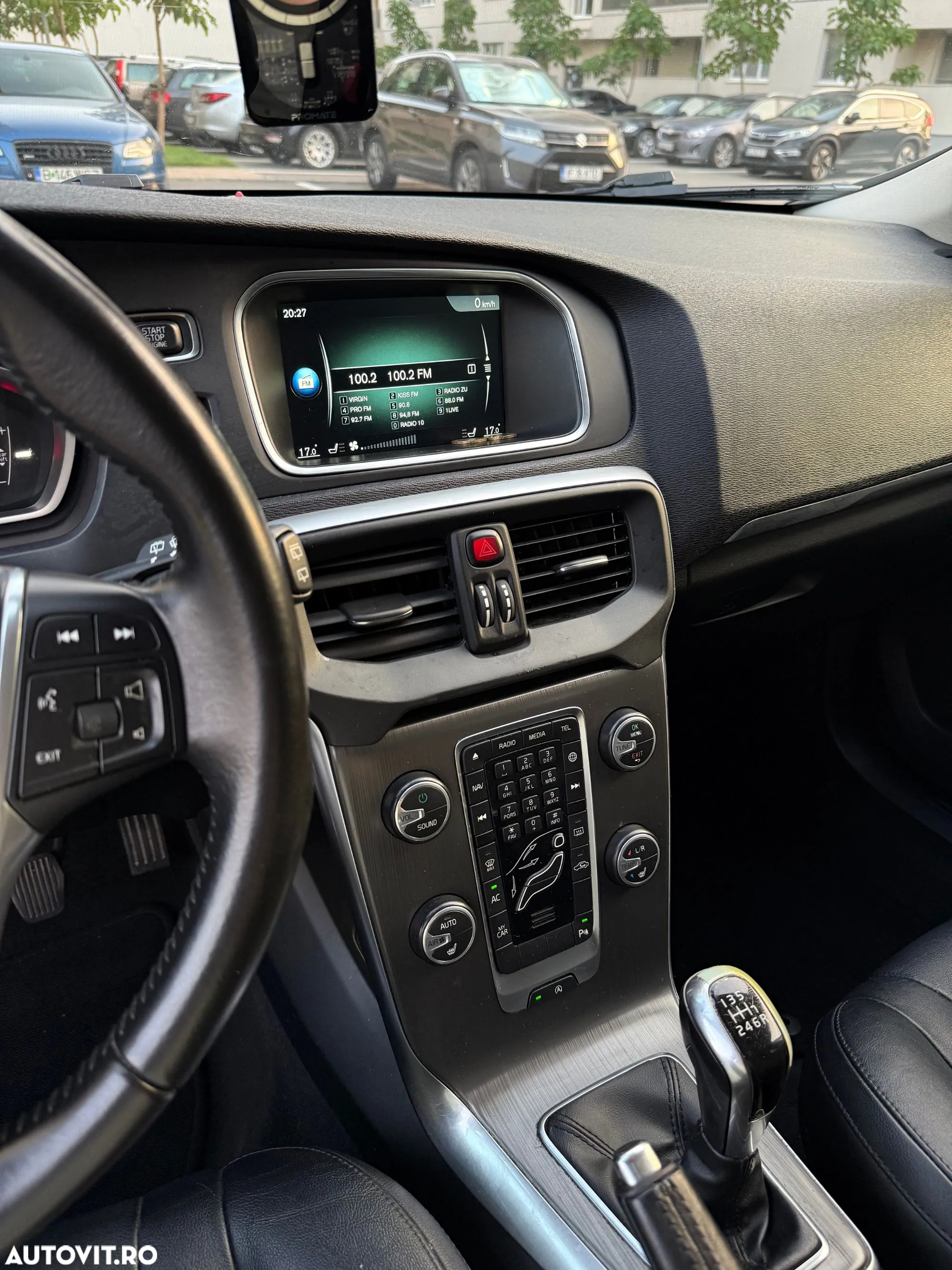 Volvo V40 D2 - 9