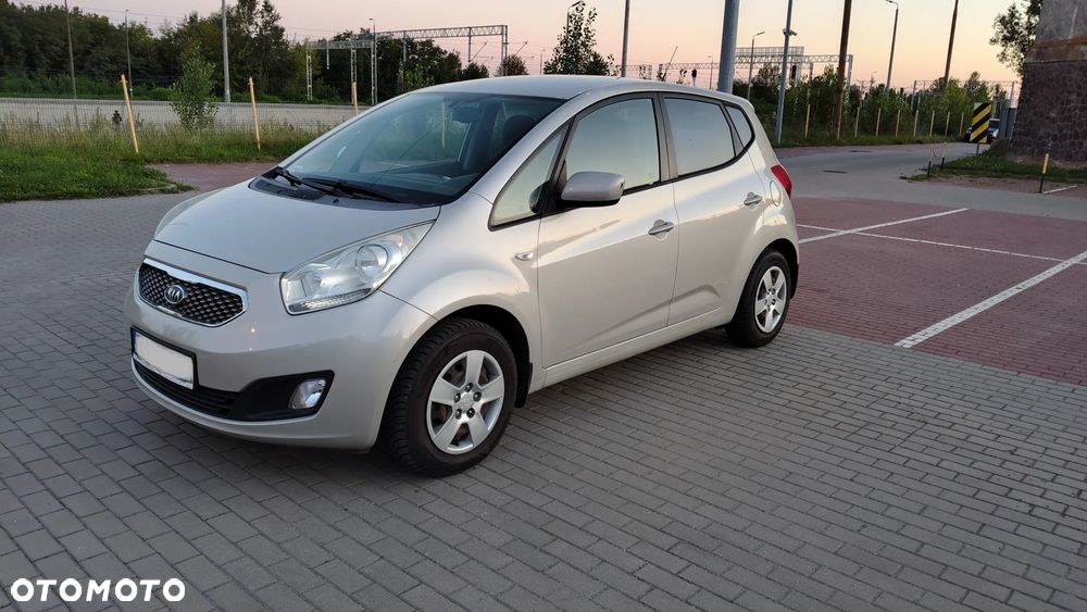 Kia Venga - 1