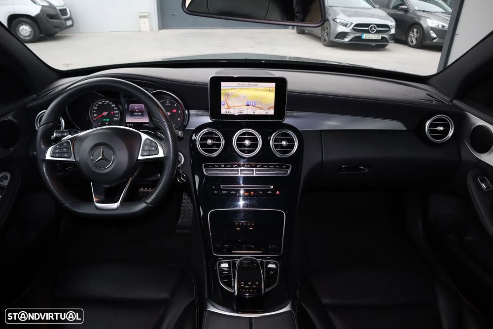 Mercedes-Benz C 300 BlueTEC Hybrid AMG Line - 10