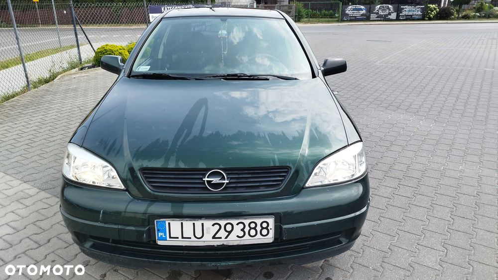 Opel Astra - 2