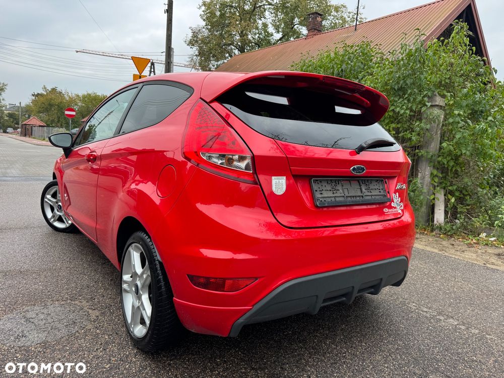 Ford Fiesta 1.4 Champions Edition - 3