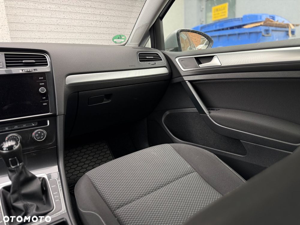 Volkswagen Golf 1.6 TDI SCR Comfortline - 7