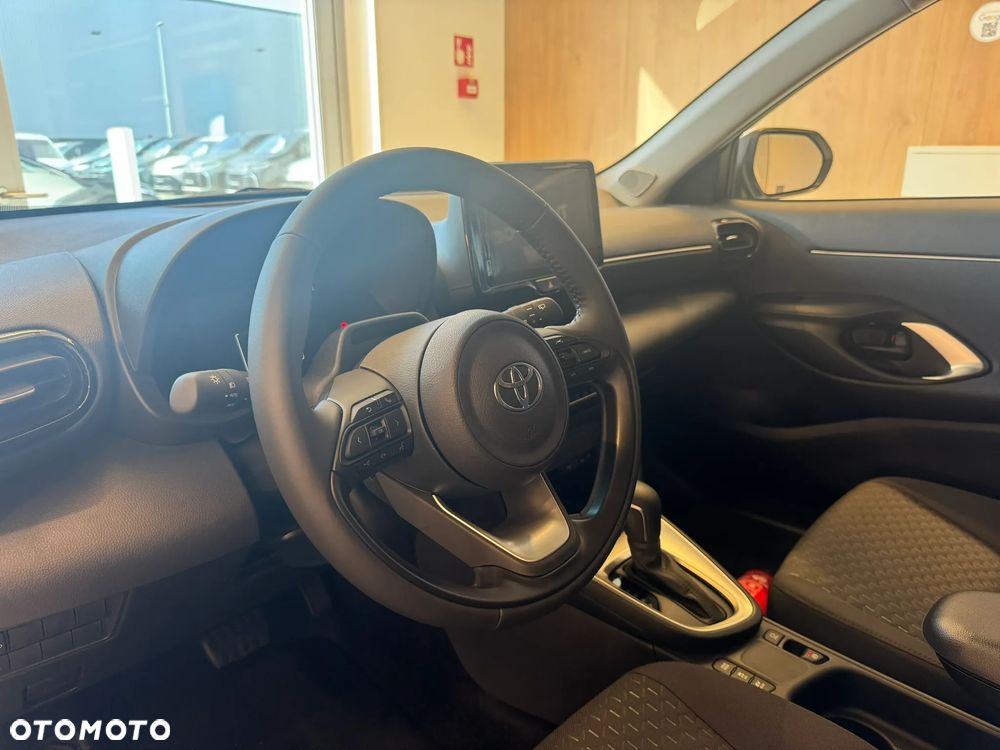 Toyota Yaris Cross Hybrid 1.5 Comfort - 17