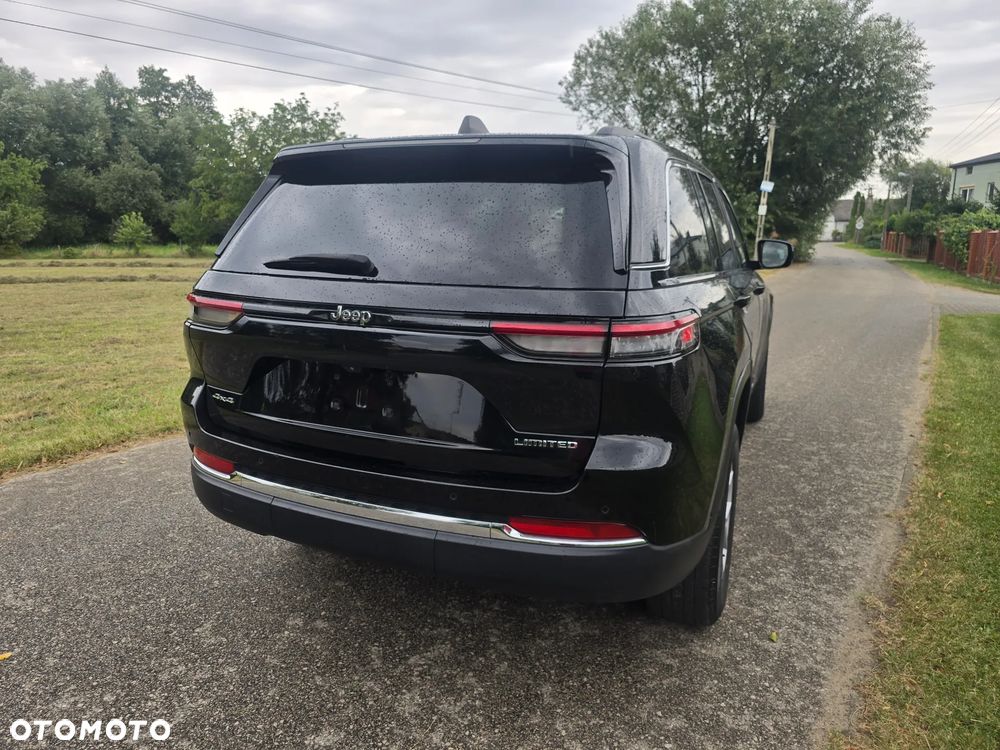 Jeep Grand Cherokee - 8