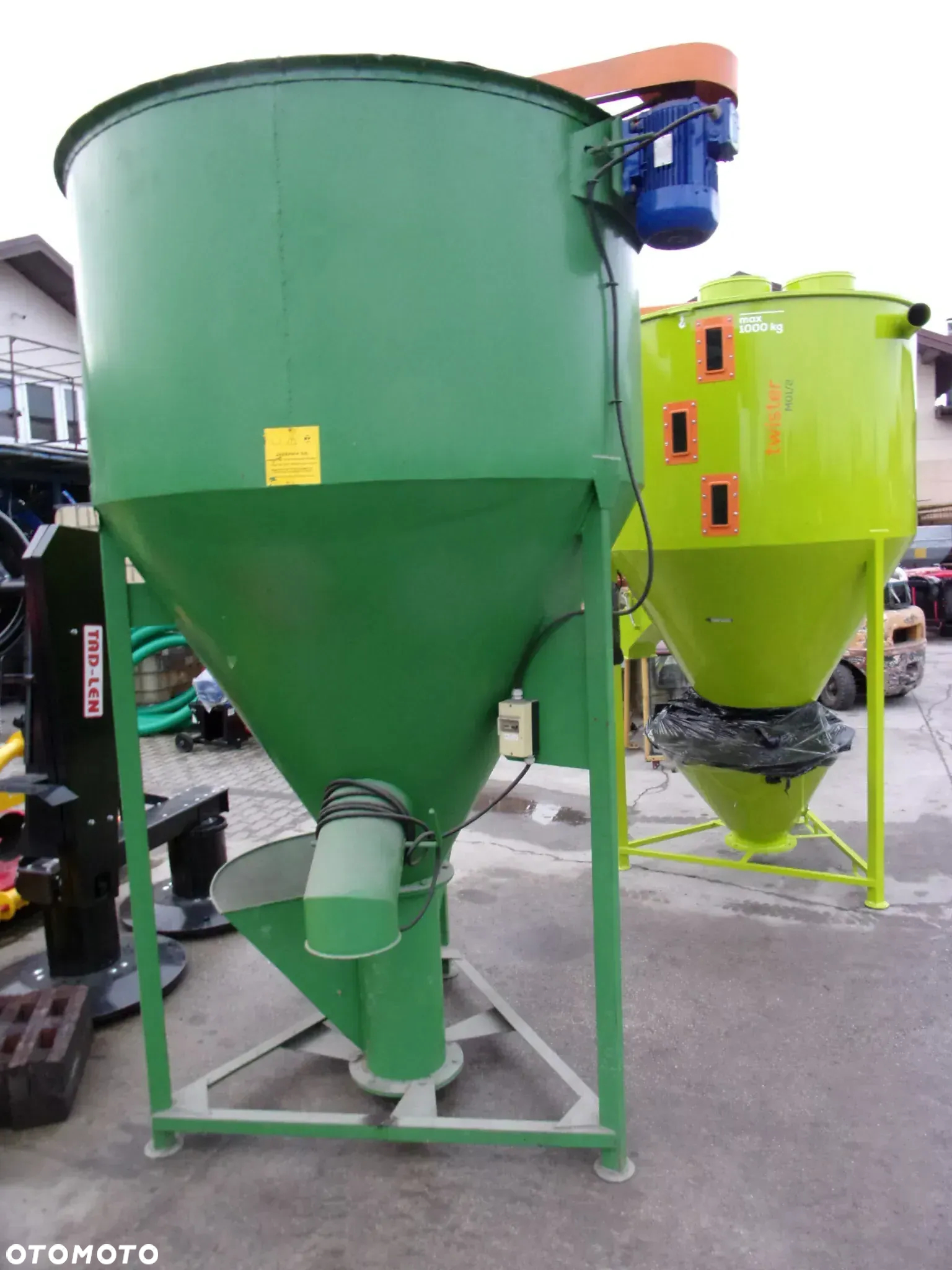 Inny Rozdrabniacz - śrutownik bijakowy Adraf S01/1 - 11kW, S01/0 - 7,5kW; H-115 POM Augustów - Mieszalnik pasz sypkich 750, 1000 kg ADRAF 2000 kg BIN - 17