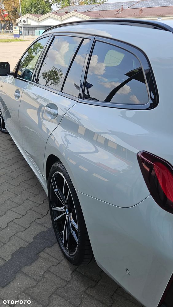 BMW Seria 3 320d xDrive mHEV M Sport - 9