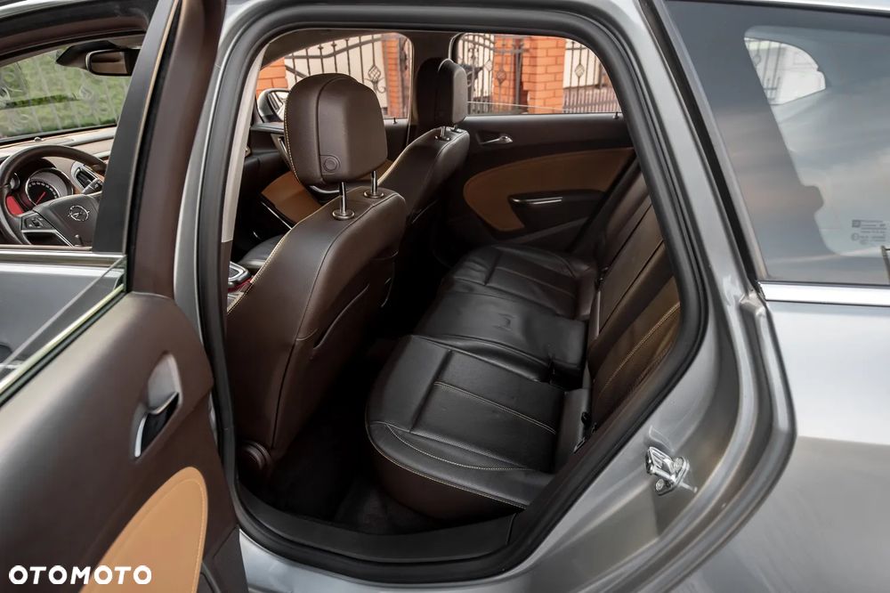 Opel Astra 1.6 Turbo Automatik Color Edition - 18