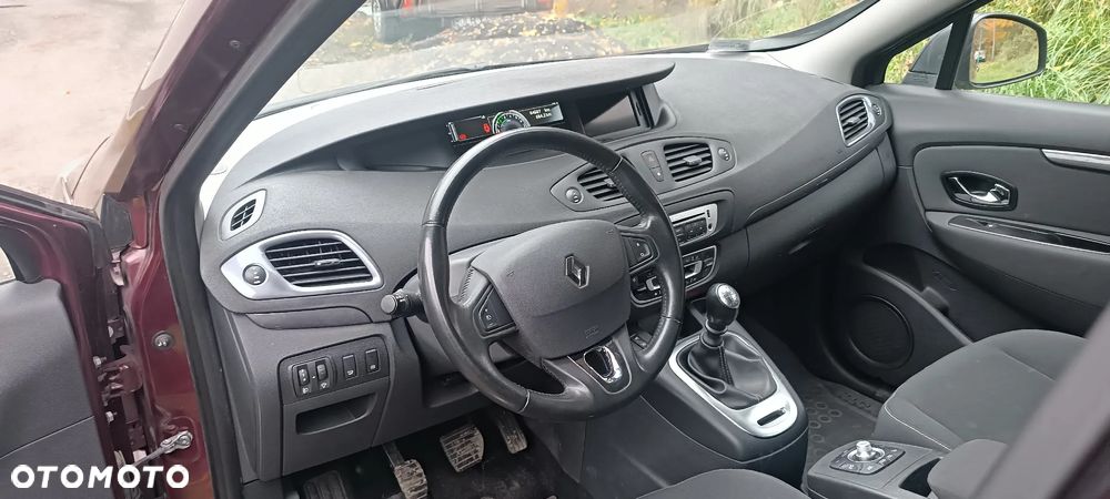 Renault Scenic 1.2 TCe Energy Bose - 11