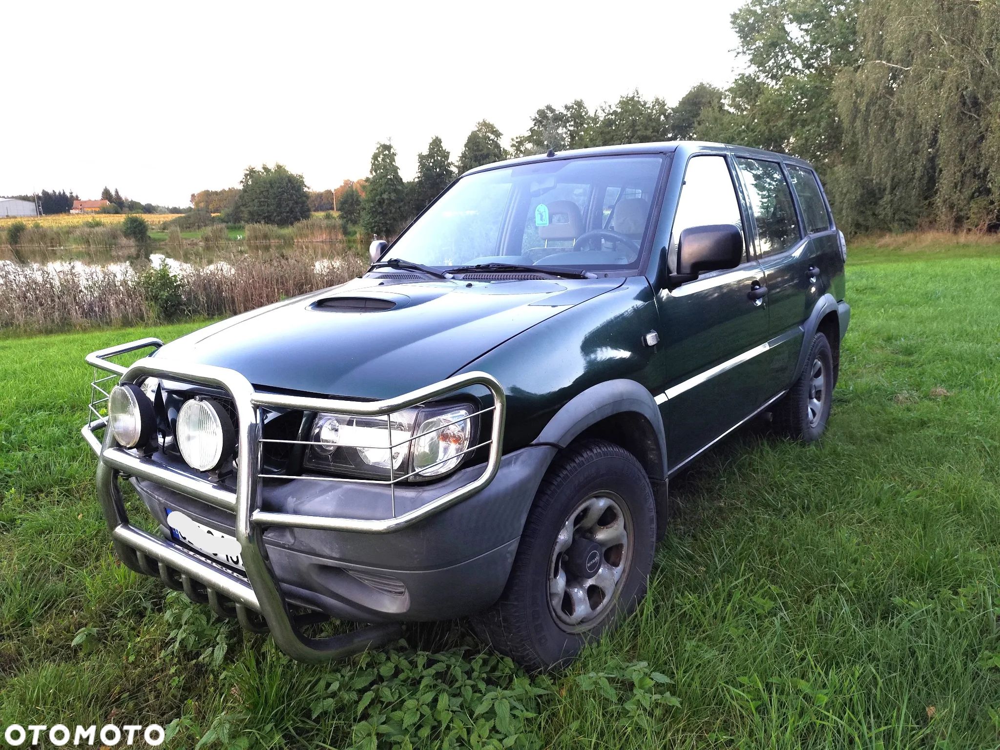 Nissan Terrano II 2.4 S - 1