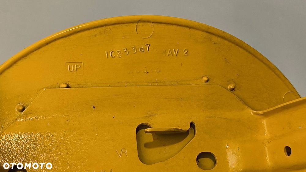 Klapka korek wlewu paliwa Z06 10401497 Chevrolet Corvette C5 Coupe 2003r. Z06 Benzyna 5,7 B - 5