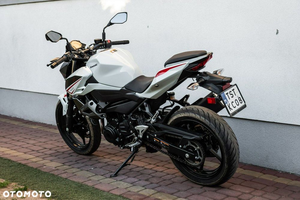 Kawasaki Z - 4