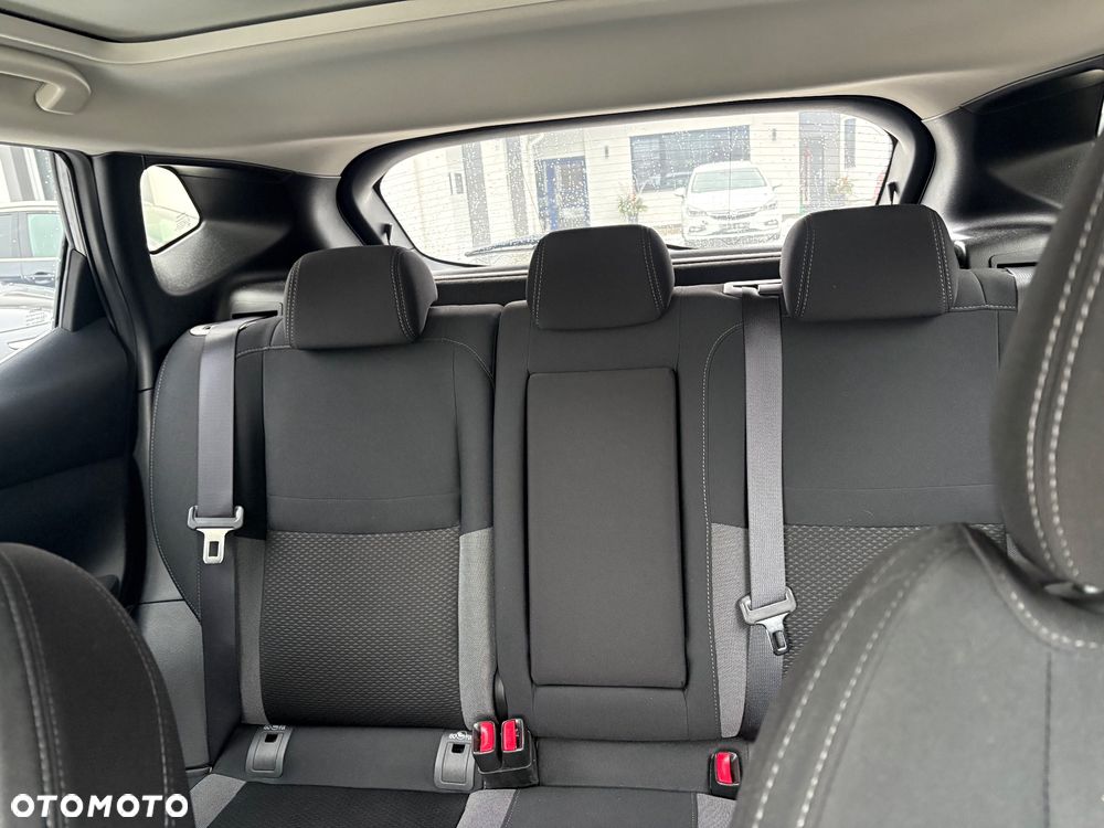 Nissan Qashqai 1.2 DIG-T 360 - 24